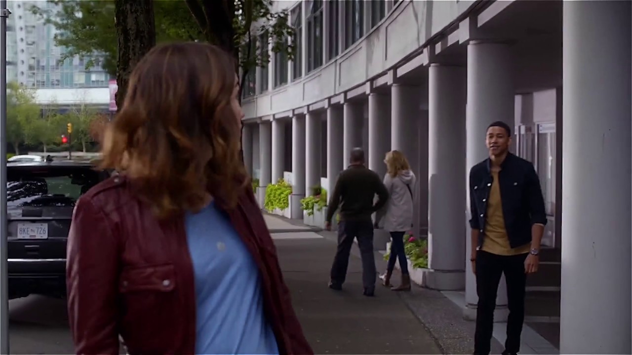 The flash 3x03 #10 jesse saves from wally (ultra 4k HD) - YouTube