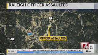 Raleigh police officer assaulted during traffic stop, officials say; suspects on the run