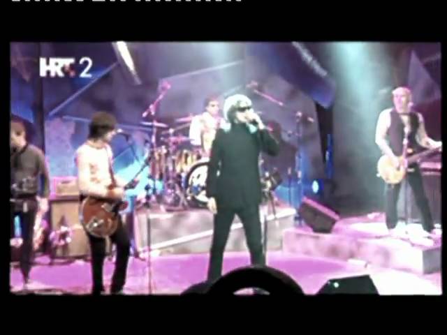 在 YouTube 上觀看「Psihomodo Pop-Volim crtane filmove/Jeee! Jeee! Jeee! (Garaža 29.04.2011.)」 在 YouTube 上觀看「Psihomodo Pop-Volim crtane filmove/Jeee! Jeee! Jeee! (Garaža 29.04.2011.)」