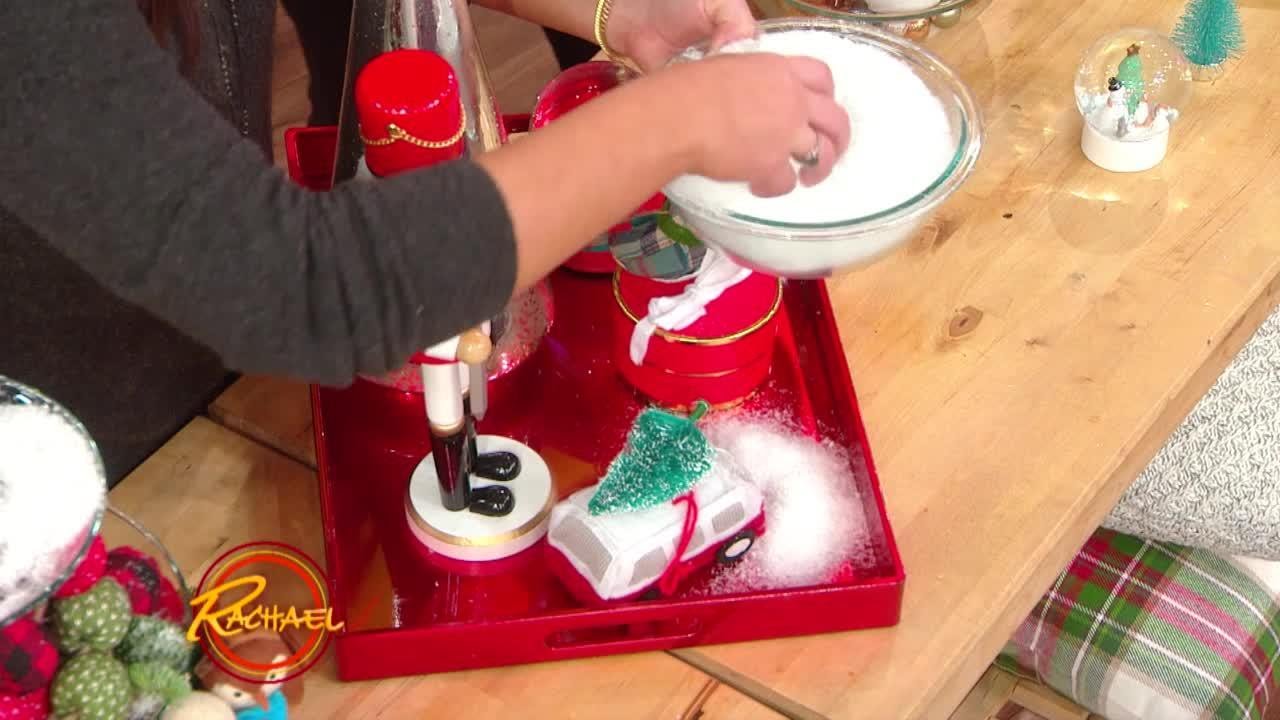 5 Smart Ways to Make Your Small Space Merry for the Holidays | Rachael Ray Show