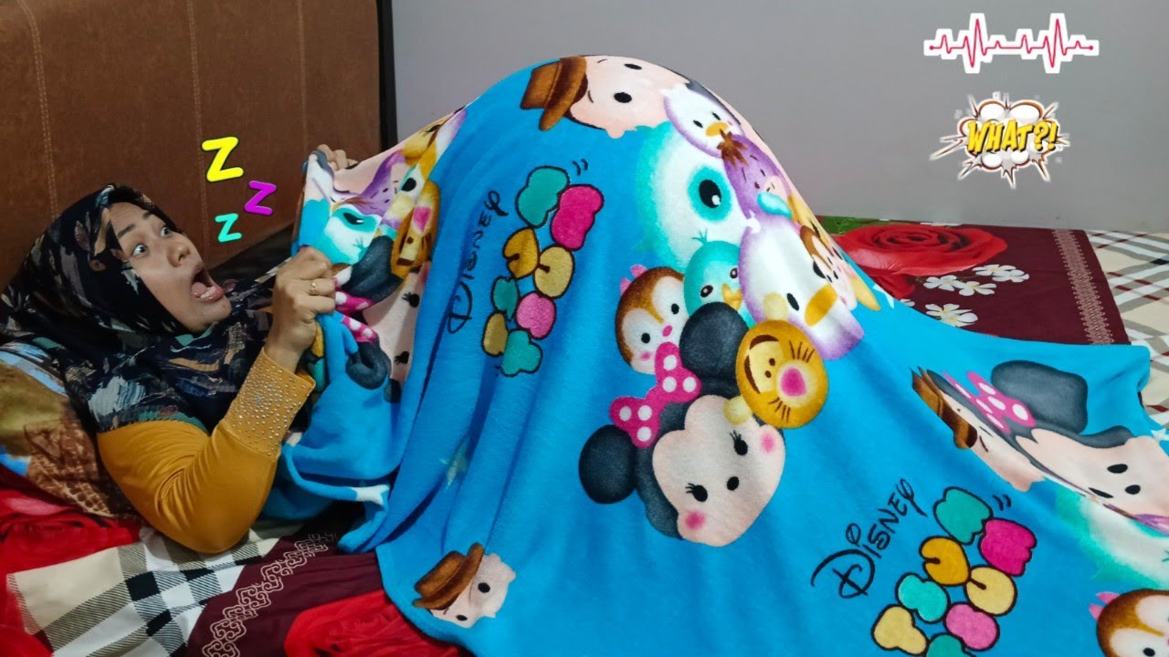 drama💘😱kedinginan mama tidur pakai selimut perut membesar melahirkan didalam selimut