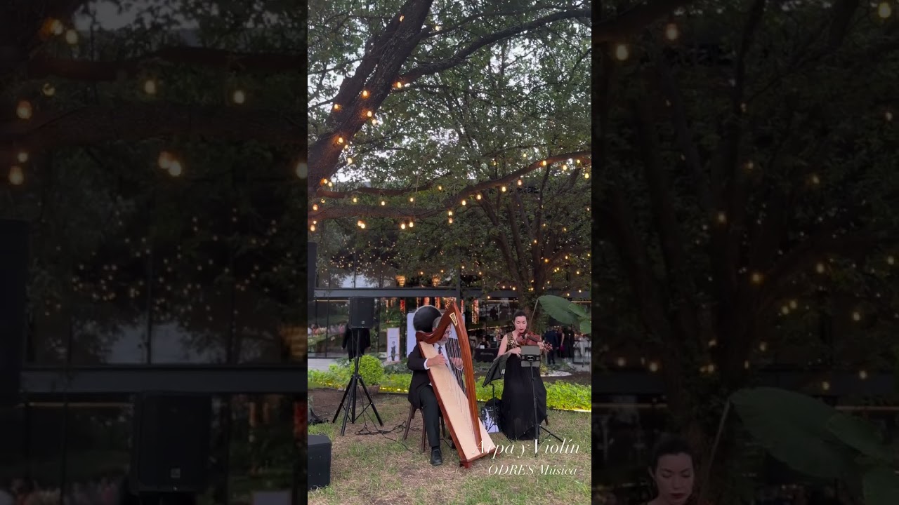 Arpa y Violin en Casa Aura, Monterrey, tocando durante civil y recepción de boda