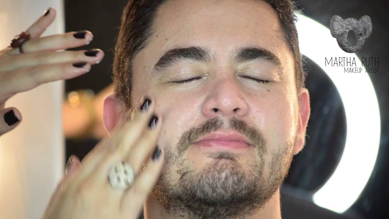 Maquillaje para hombres paso a paso/ Grooming de Miguel Layún