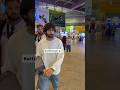 Kartik Aaryan Spotted At Mumbai Airport #kartikaaryan #bollywoodhelpline