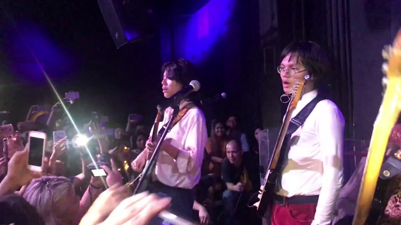 Hey Barbara! - IV Of Spades Live @ Social House, Makati