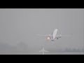 BIRD VS. PLANE / Birdstrike & ENGINE FLAME at Boeing 737