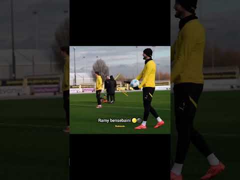 Ramy Bensbaaini de lentraînement daujourdhui 🇩🇿⚫️🟡 Ramy Bensbaaini de lentraînement daujourdhui 🇩🇿⚫️🟡