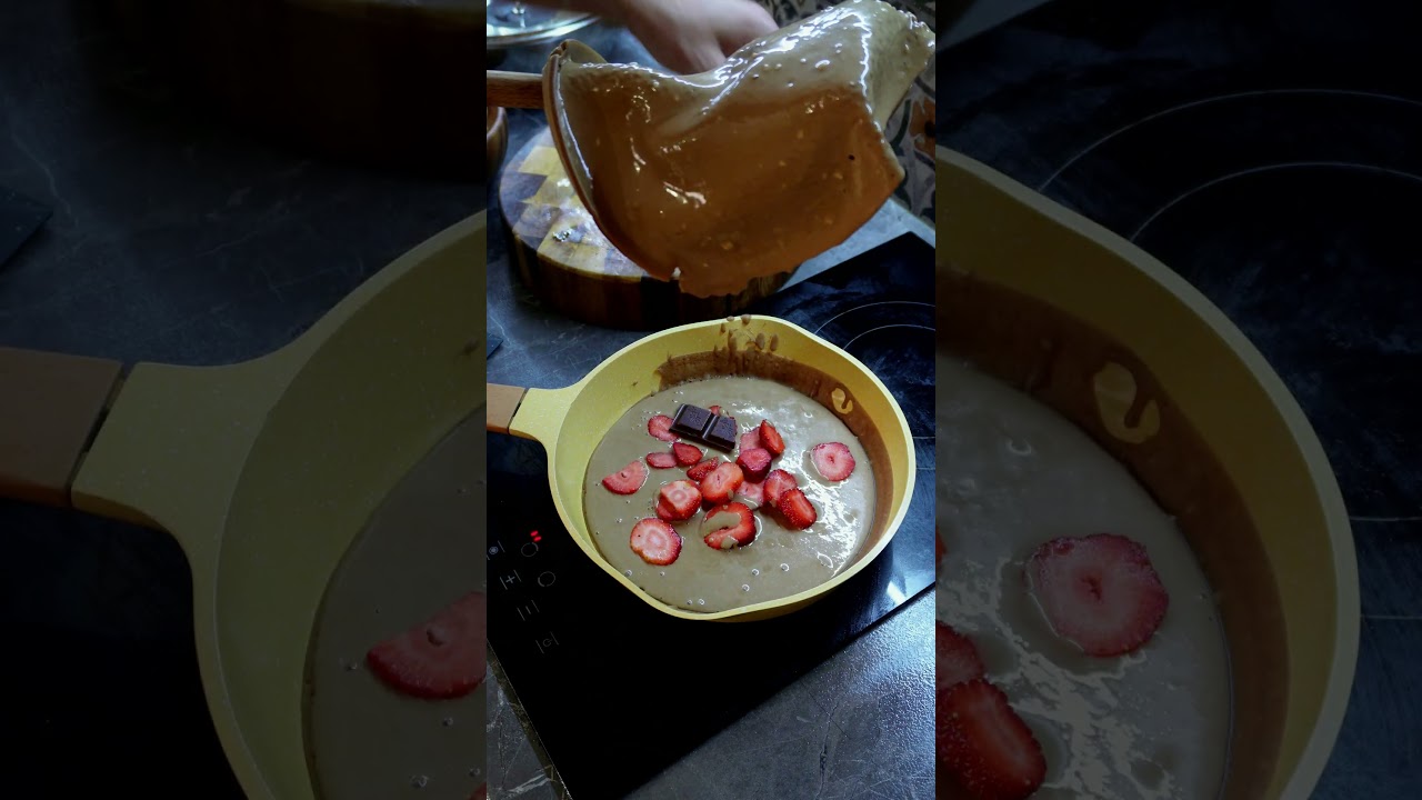 большой панкейк  с начинкой