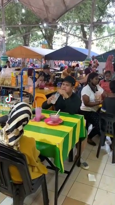 Netizen Rakam Shuk Dengan Skandal?