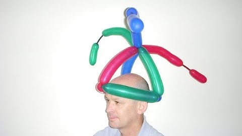 Balloon clown hat