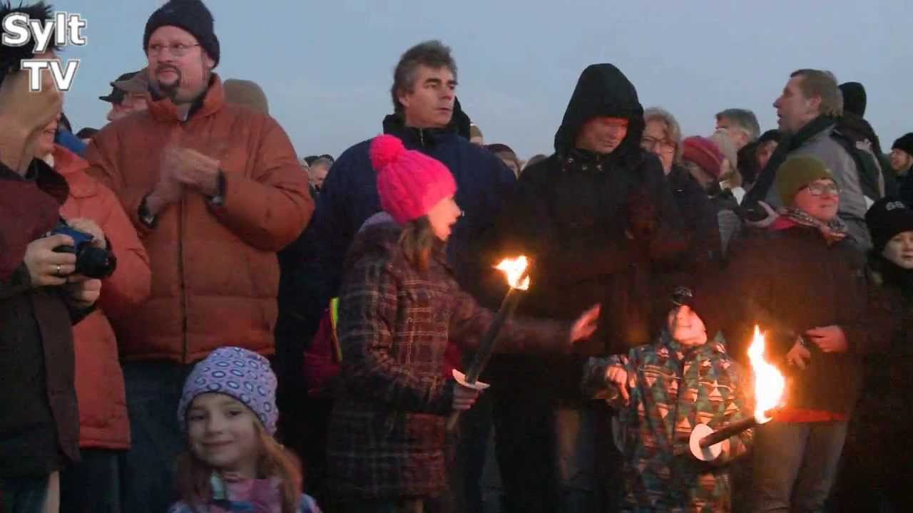 Tjen di Biiki ön in Morsum & Tinnum - Biikebrennen Sylt 2014