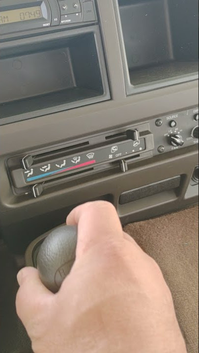 Starting Mitsubishi Fuso Rosa