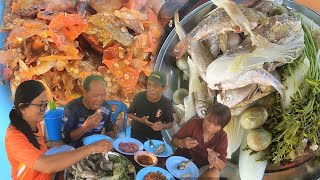นึ่งปลาขาวงาม ปลาอิไท คลุกสมุนไพรบ้านๆ คุ้ยแจ่วคำใหญ่ม้วนผักเข้าไปสุดแซบคัก