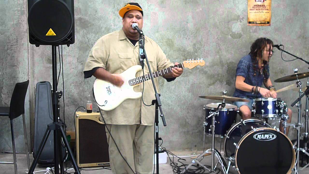 Blues Mountain Trio .Pride and Joy. YouTube