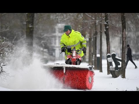 Во власти снежного циклона