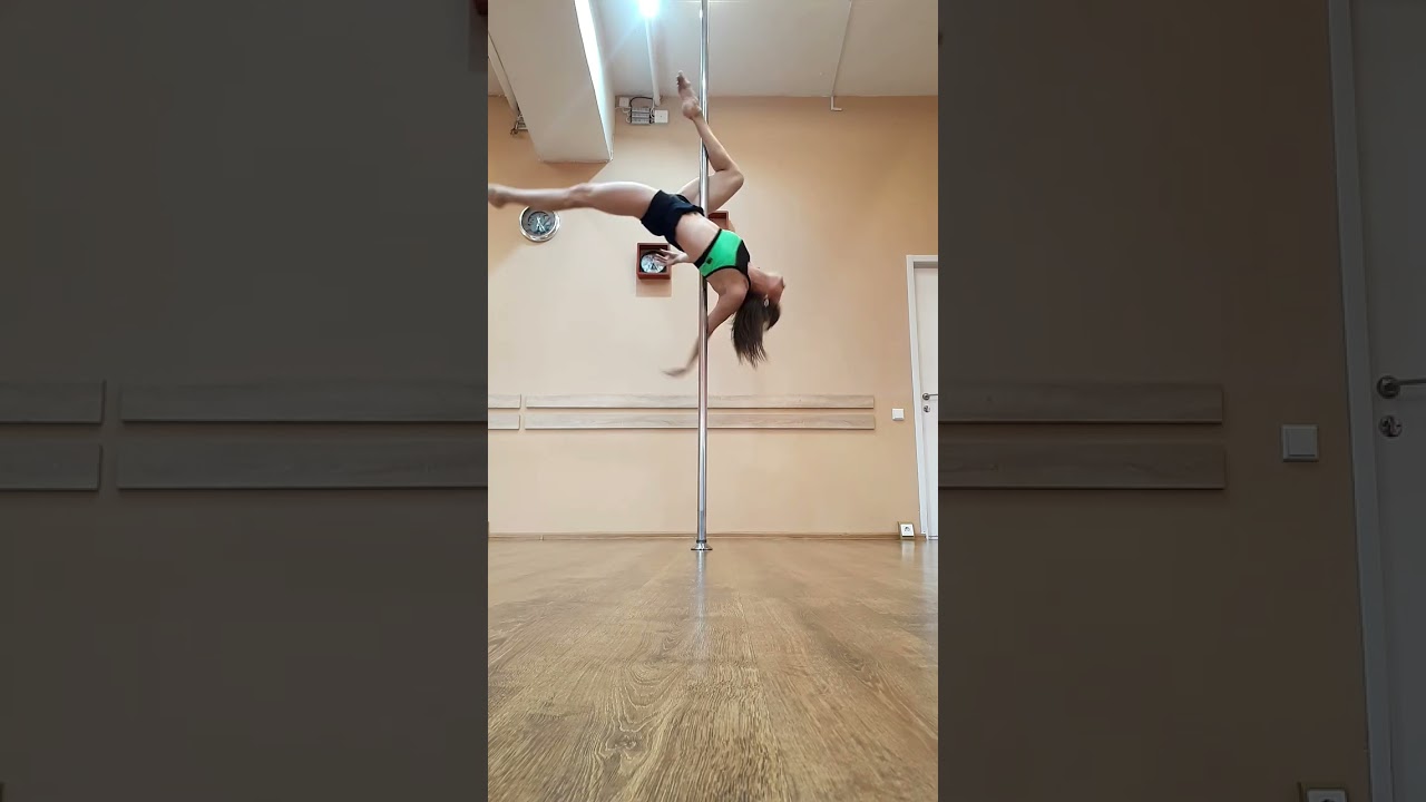 Pole Dance Combination