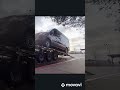 растяжечка. Разминка на работе в траке.
