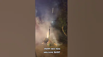 Happy New YearWelcome 2025 Bagongtaon2025 Medyanoche Fireworks LafanganNa 
