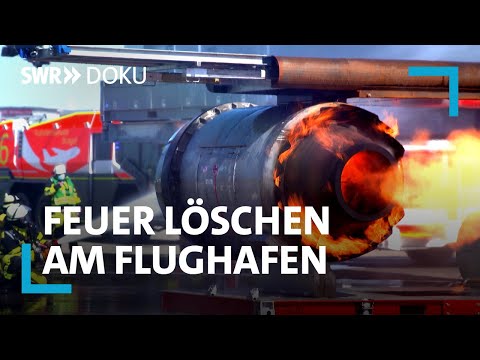 Der Feuerflieger - Feuer löschen am Brandsimulator | SWR Doku