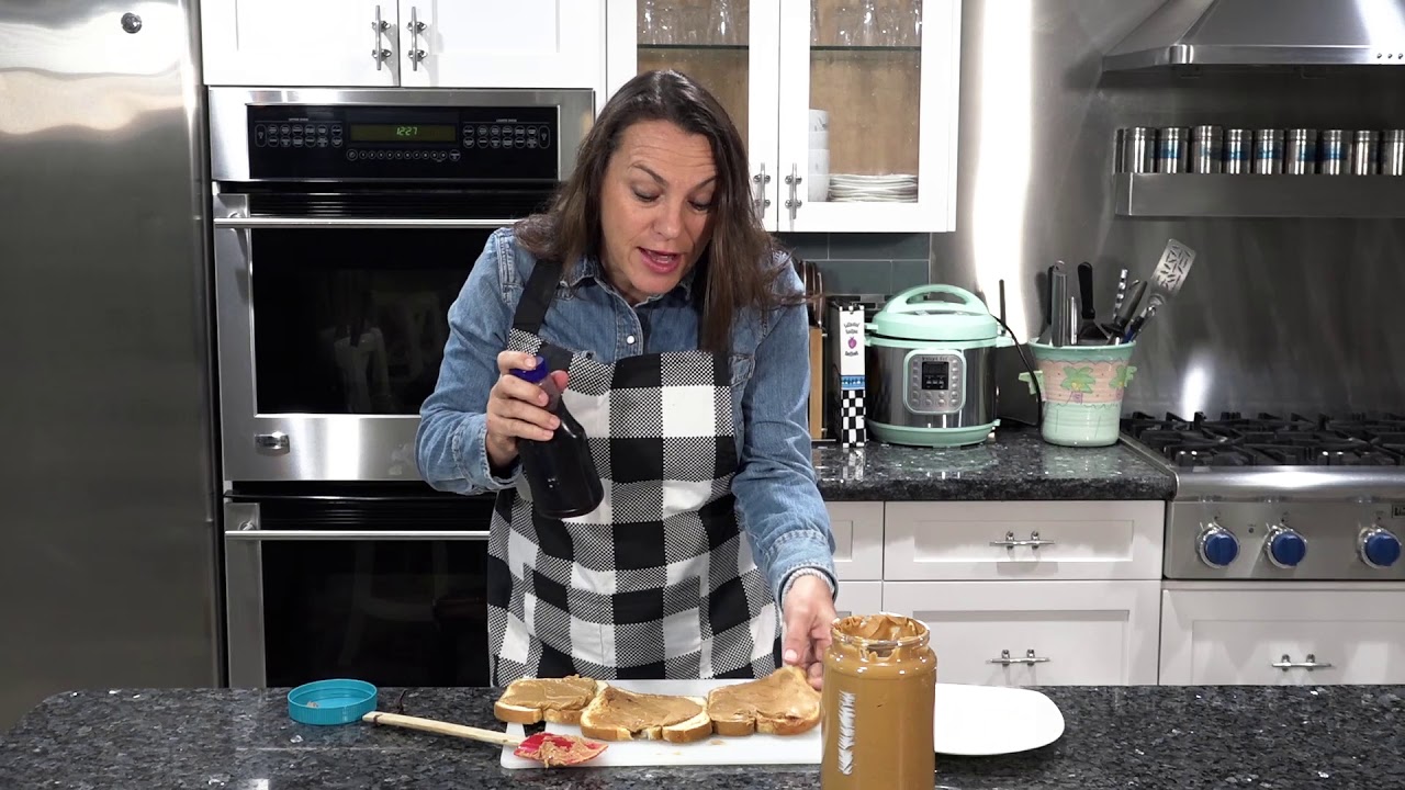 How to Make a PB&amp;J - YouTube