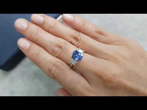 Radiant cut blue sapphire 1.55 carats, Sri Lanka Video  № 3