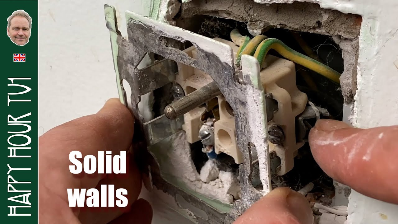 Repair a plug not holding well in the wall 1/2: plein wall