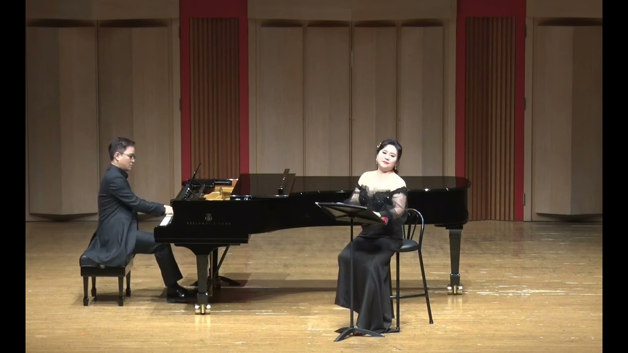 Sleduj A cycle of Life(Landon Ronald) 메조소프라노 김민지 Mezzo Soprano Angela MinJi Kim na YouTube Sleduj A cycle of Life(Landon Ronald) 메조소프라노 김민지 Mezzo Soprano Angela MinJi Kim na YouTube