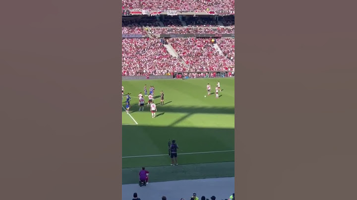 Un hincha dice que NO pateé e inmediatamente gol de Mastantuono #Fútbol #Argentina #River #Boca