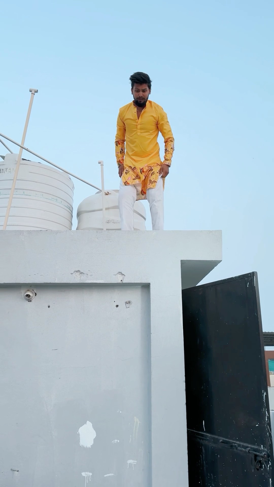 Biwi no.1?||happy makarsankranti?️||#comedy #biwino1 #youtubeshorts #happymakarsankranti #golu008