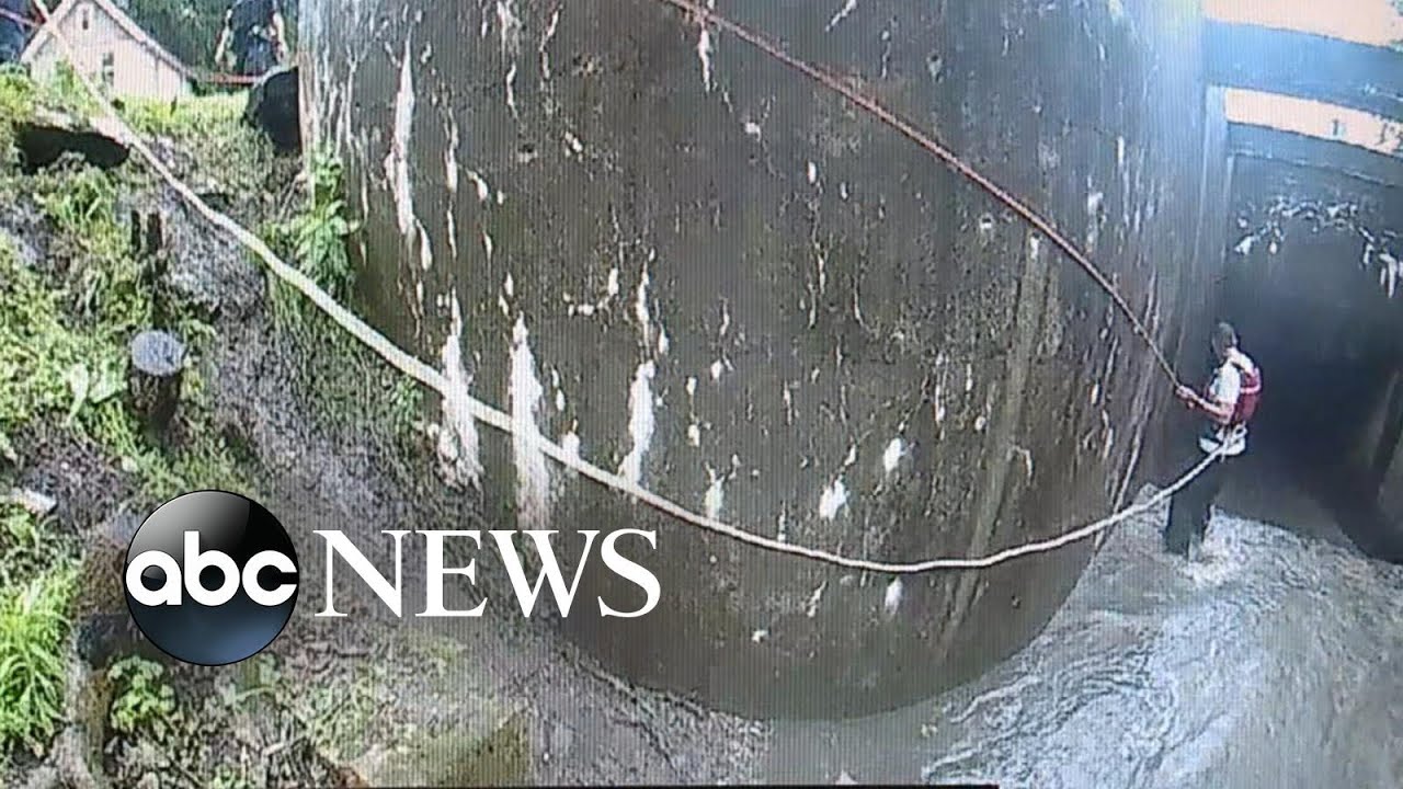Fire chief rescues 6 teens from flash flood