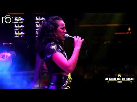 Daniela Darcourt y Orq - Cuando Se Ama  (Casa De La Salsa 2018)