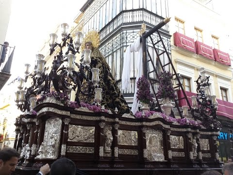 Real, Ilustre y Franciscana Hermandad y Cofradía de Nazarenos de la Santa Cruz en el Monte Calvario, Santísimo Cristo de la Salvación y Nuestra Señora de la Soledad