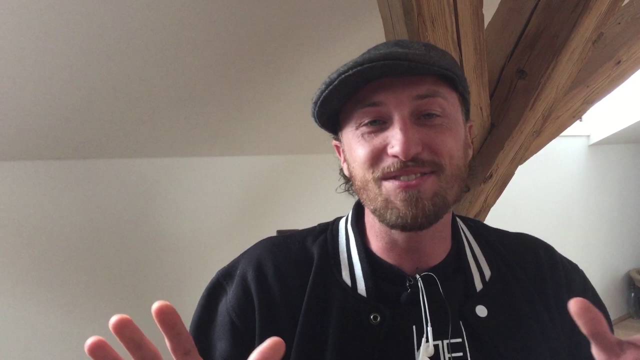 Prophezeiung Alexander Wengler, 32, Künstler