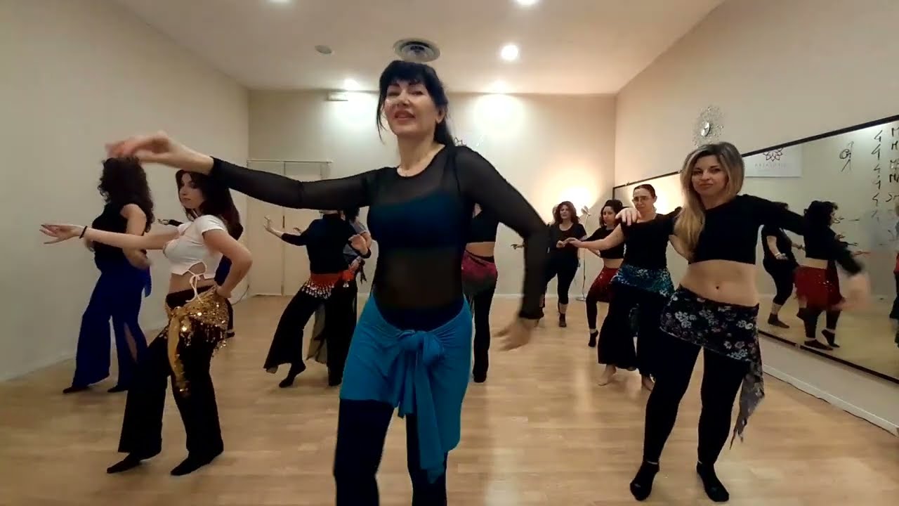 Belly dance workshop with Laura | Drum Solo combos