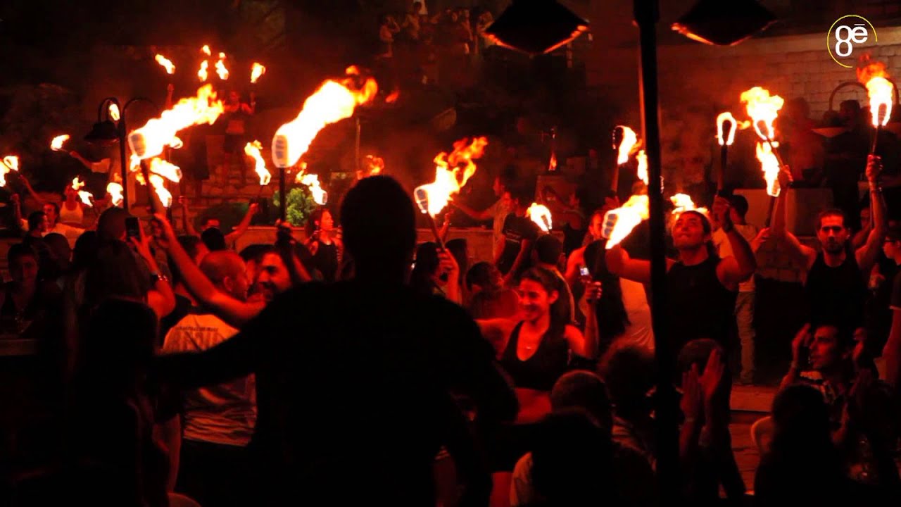 8e Art - 8 ROX Featuring Loud Arabia-