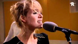 Video thumbnail of "Live Uit Lloyd - Margriet Sjoerdsma -- Let It All out"