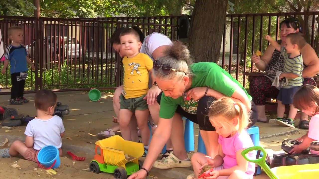 Bölcsődei beszoktatás – Hogyan könnyíthető meg a kritikus időszak?