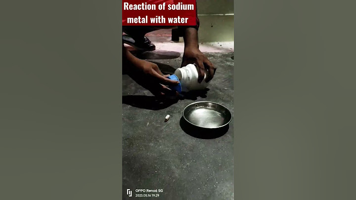 reaction of sodium metal with water #shorts