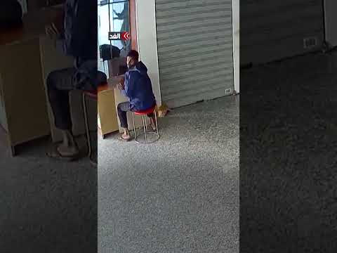 لحظة وقوع زلزال في بنغلاديش