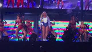 Beyoncé and Jay-Z - Baby Boy\/ Mi Gente\/ Mine\/ Bam\/ Countdown\/ Sorry On The Run 2 Cleveland 7\/25\/2018