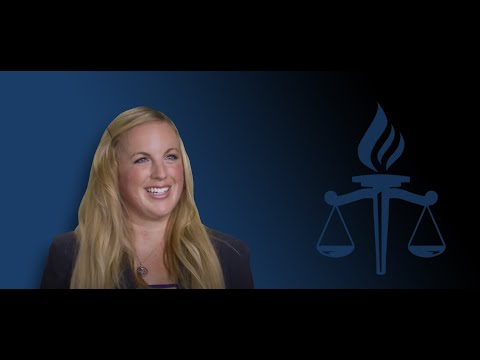 Видео: Акредитиран ли е Western State College of Law?