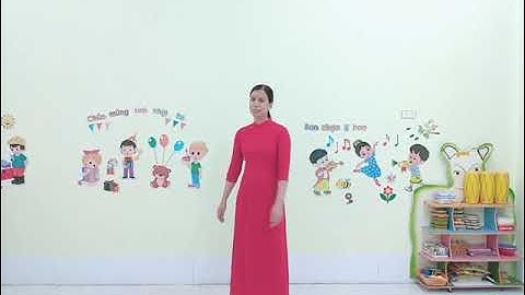 Trẻ: 4- 5 tuổi Hát và vỗ tay theo tiết tấu chậm bài: Con chuồn chuồn. GV: Bùi Thị Hường