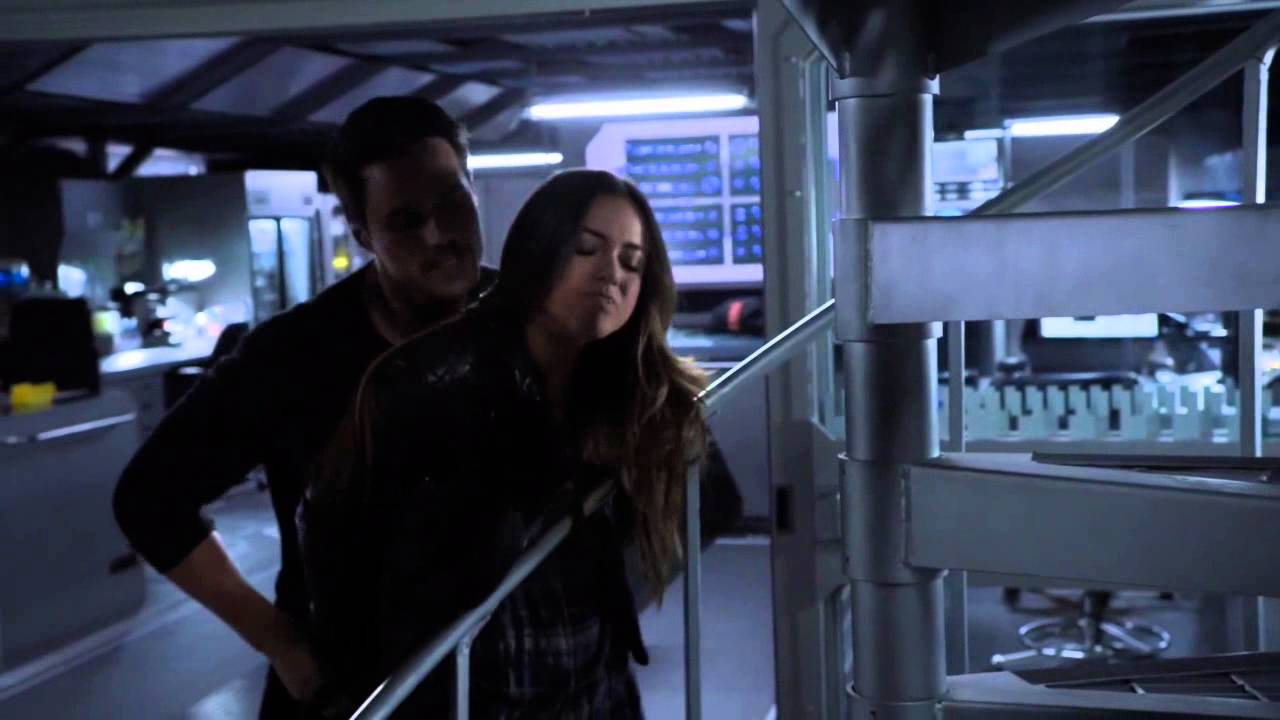 Skye and Ward- Love the Way You Lie