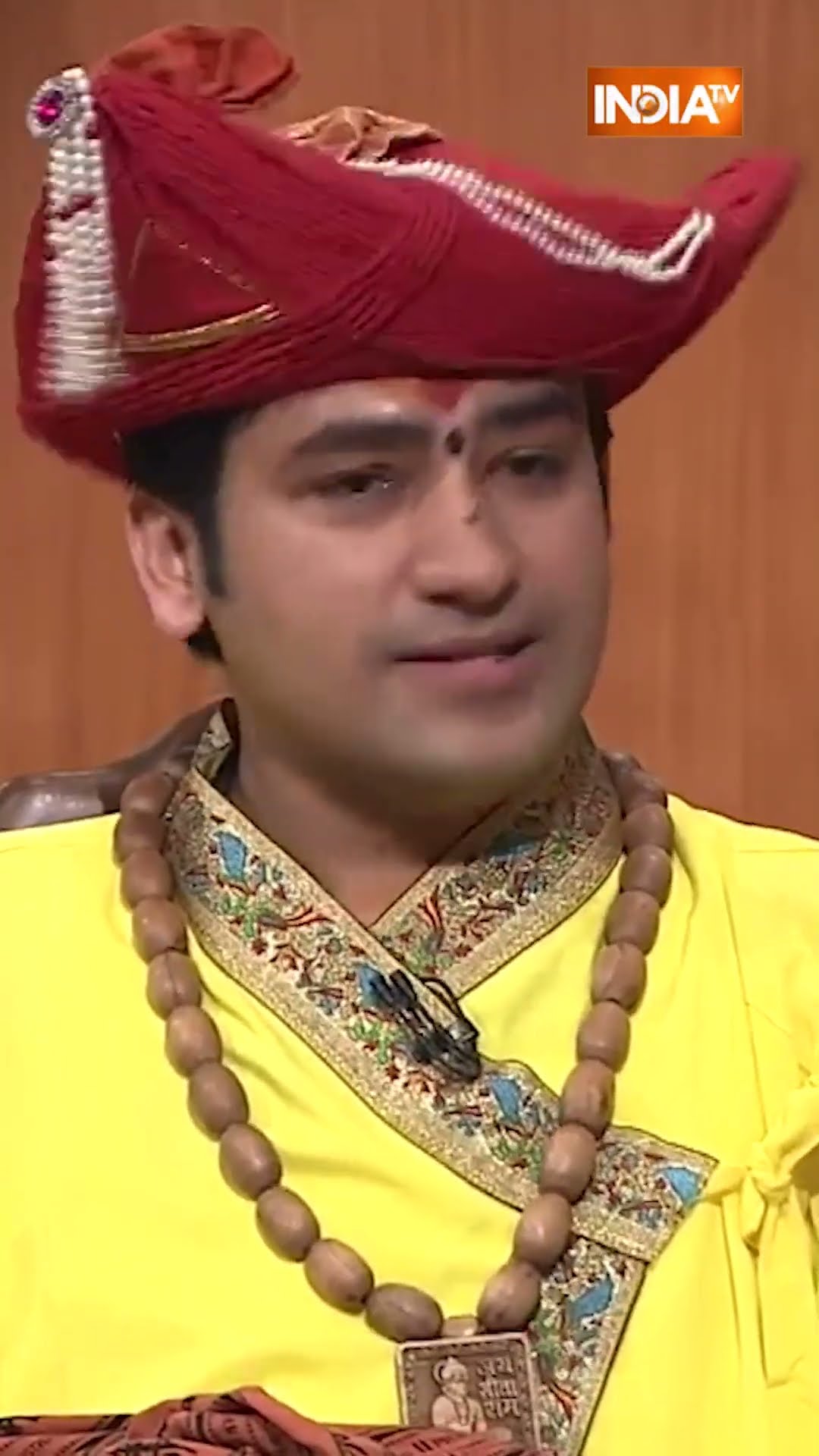 अपने गरीबी के दिनों को याद करके भावुक हुए #dhirendrashastri #bageshwardhamsarkar #aapkiadalat