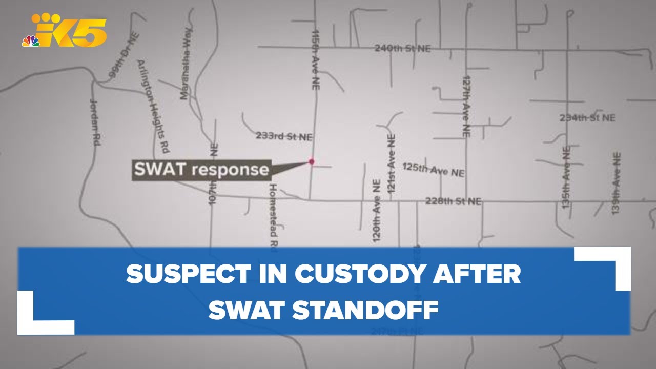 Suspect in custody after SWAT standoff in Arlington - YouTube