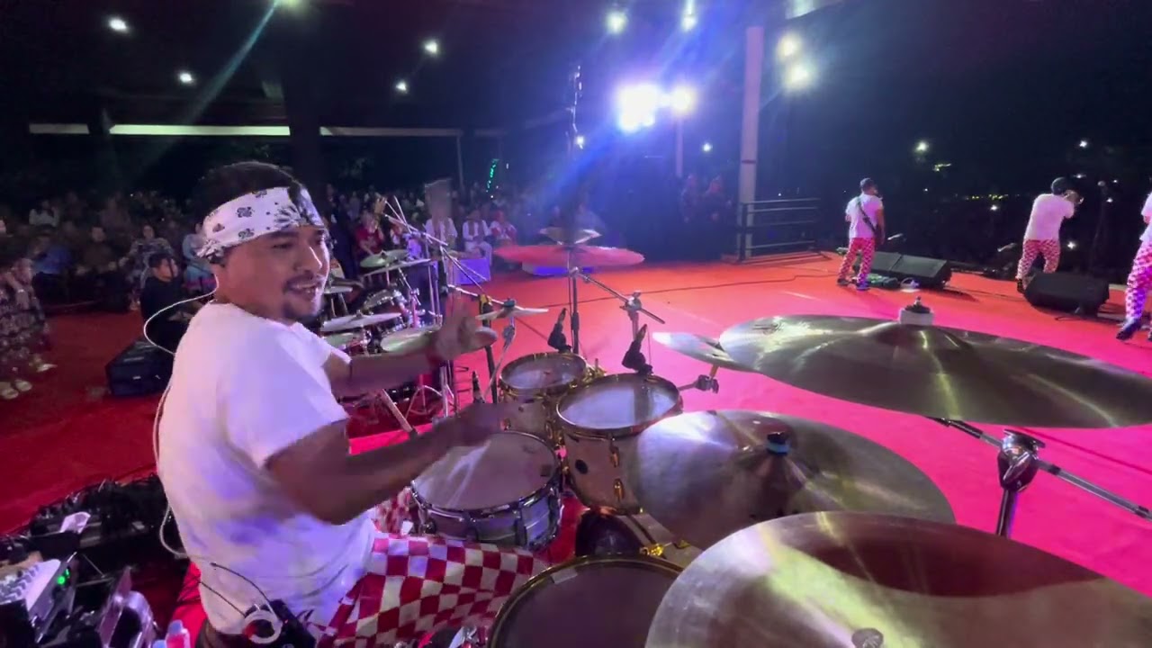 Konser di Kutai Barat