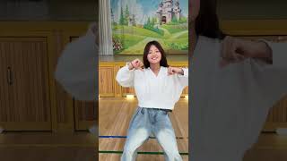 예린❤️ #hearts2hearts #하츠투하츠 #하투하 #thechase #더체이스 #dancecover #dancechallenge #초등학생댄스