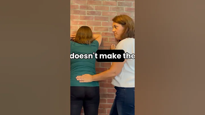 Counter pressure to reduce contraction pain #birth