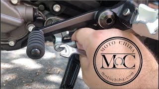 FTR 1200 S Visual Owners Manual: adjusting the shift lever