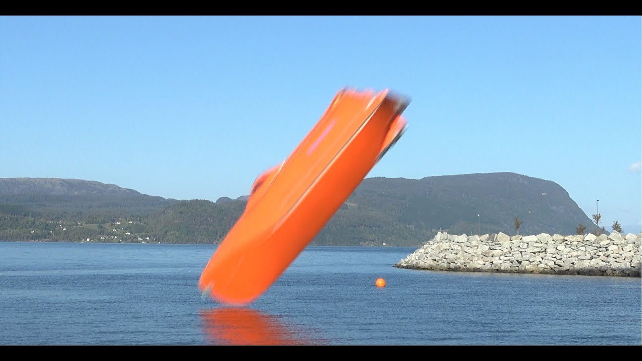 Livbåtstup Norsafe Academy Rosendal